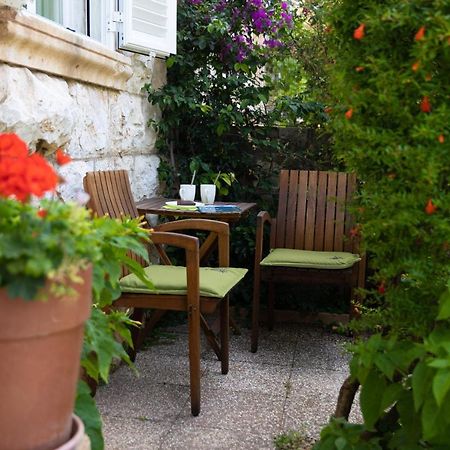 Guest House Cinema Close To Port Dubrovnik Exterior foto